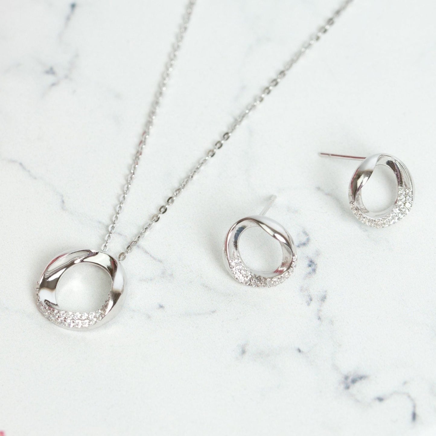 Crystal Ring Necklace